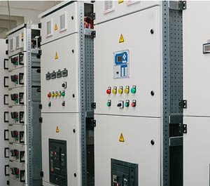 Medium voltage switchgear and low voltage distribution